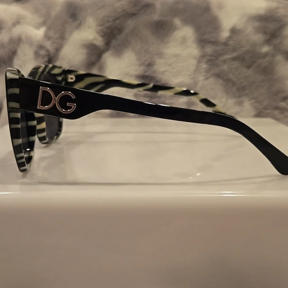 Dolce & Gabbana Cat Eye Sunglasses Brand New In Box